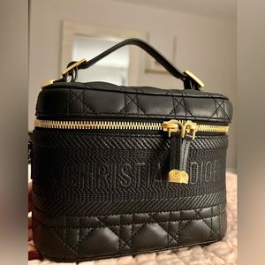 SMALL DIORTRAVEL VANITY CASE- Pristine Condition!!